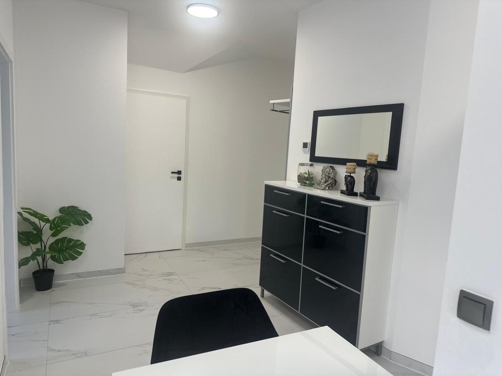 Flexible, Schoene Und Gut Aussehende Feriensuite Reutlingen Exterior foto