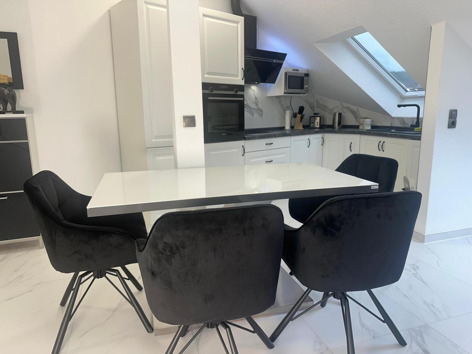 Flexible, Schoene Und Gut Aussehende Feriensuite Reutlingen Exterior foto